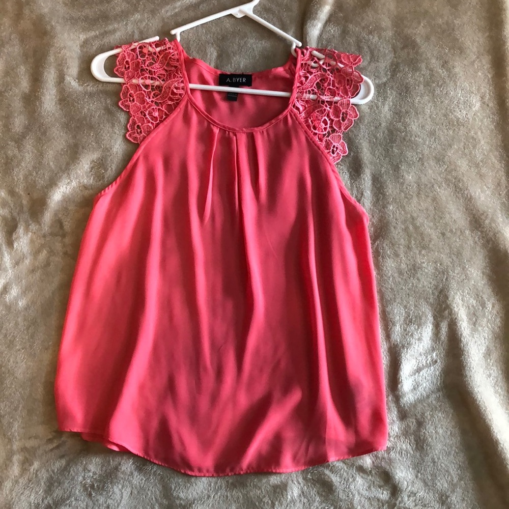 A.Byer  pink top